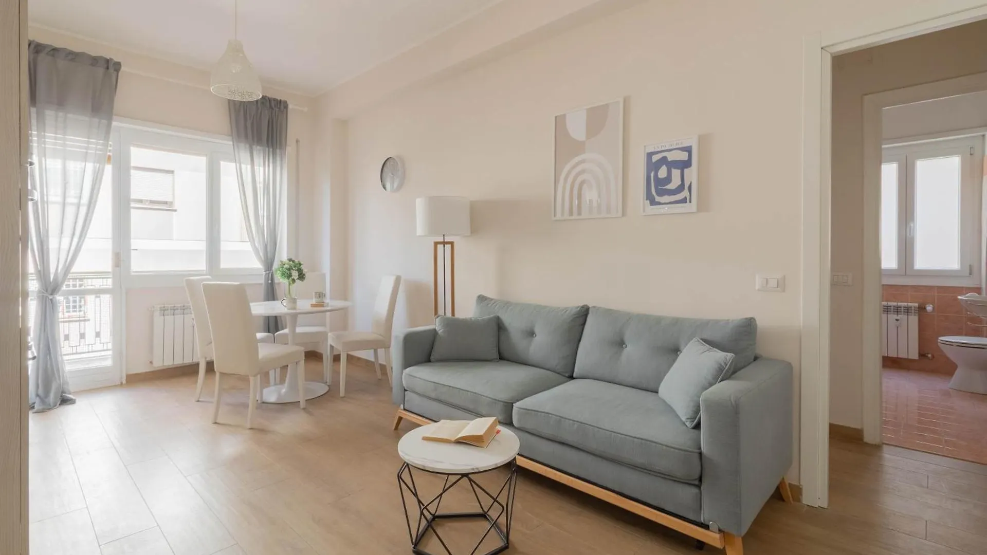 Aeterna Nomentana House Rome Apartment Italy